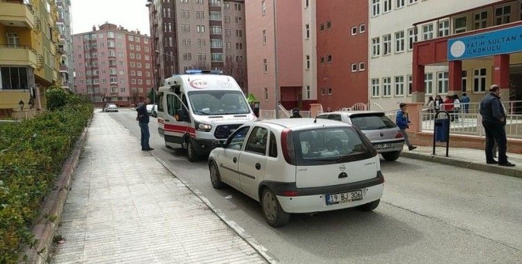 Otomobilin çarptığı öğrenci yaralandı
