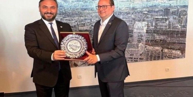 Essen Belediye Başkanı Kufen’den ZONSİAD’a teşekkür mektubu
