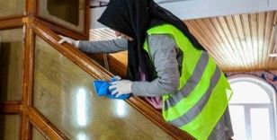 Van’da Ramazan öncesi cami temizliği
