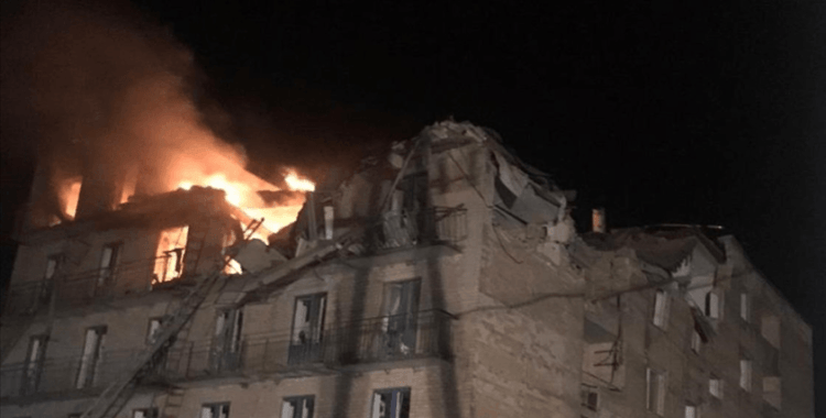 Ukrayna: Rusya'nın Kiev bölgesindeki Rjişçiv şehrine düzenlediği saldırıda 3 kişi öldü