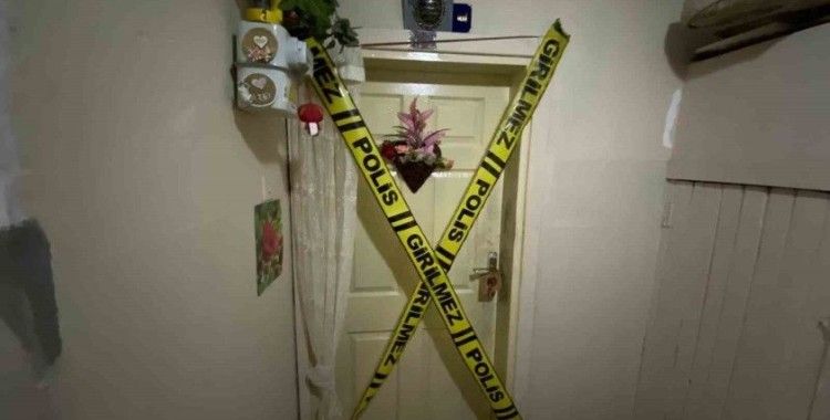 Polislere ‘Çocuklarımı cennete gönderdim’ dedi, evi arandığında 2 ölü çocuk bulundu
