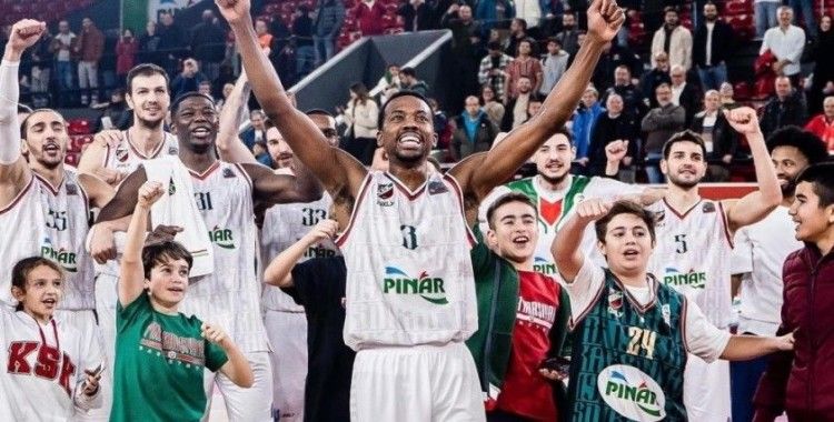 Pınar Karşıyaka, ligin sayı lideri
