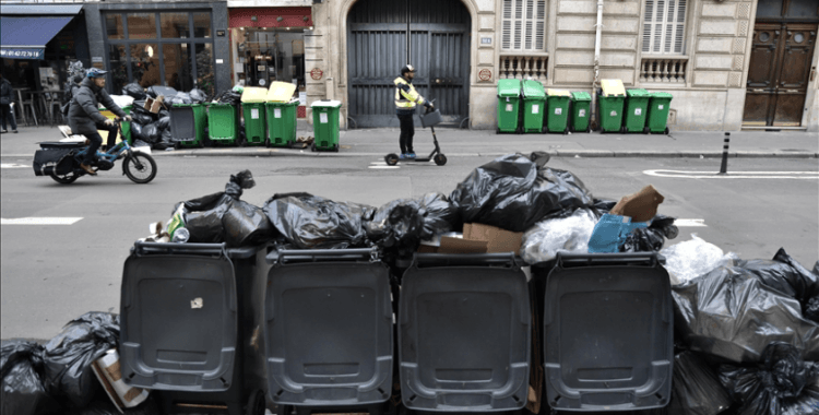 Fransa'da tartışmalı emeklilik reformuna karşı 9. kitlesel grev