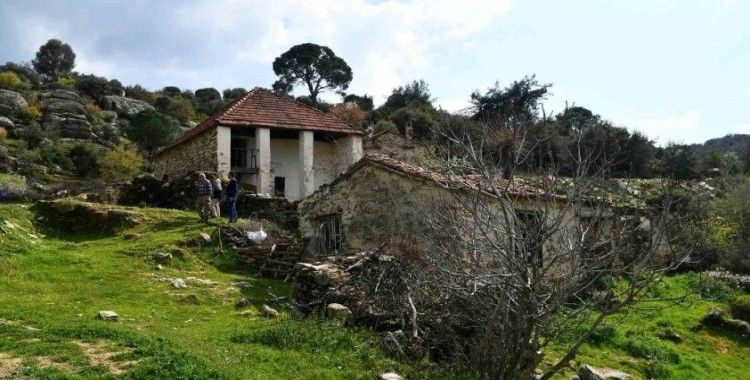 Söke’nin terk edilmiş köyleri zamana direniyor
