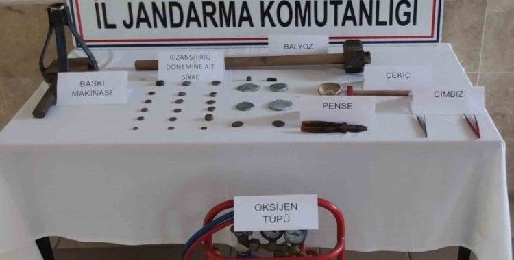 Sahte sikke üretimine, jandarma ’dur’ dedi
