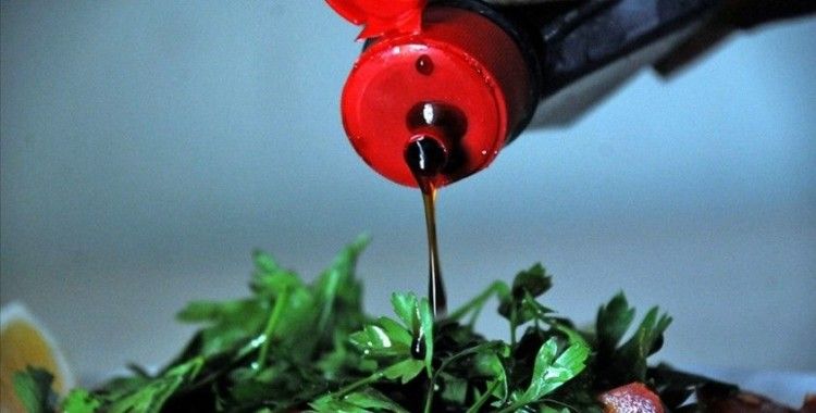 Nar ekşisi izlenimi veren narlı sosların piyasaya arzı yasaklandı