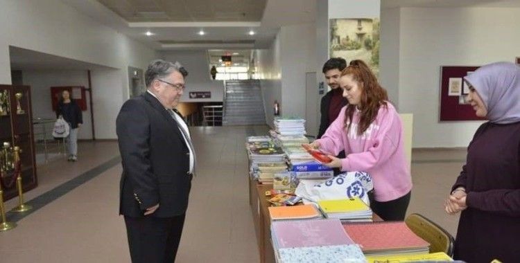 Topladıkları kırtasiye yardımına deprem bölgesindeki öğrencilere gönderecekler
