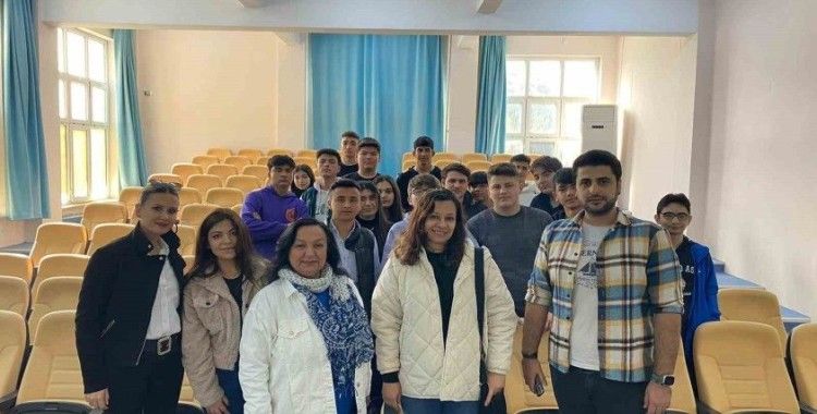 Lise öğrencilerinden ADÜ’ye yoğun ilgi
