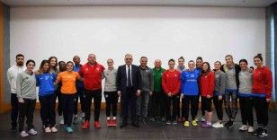 Konyaaltı Kadınlar Hentbolde hedef Avrupa Kupası
