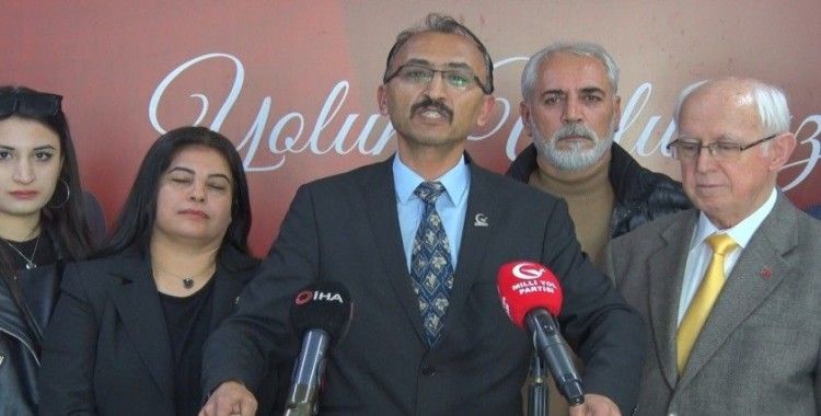 MYP milletvekili aday adayı Şevket Göçmen adaylık başvurusunu partisine teslim etti
