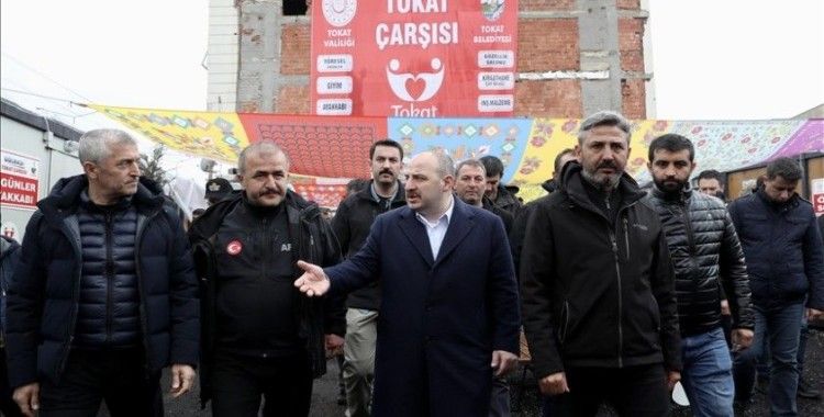 Bakan Varank, depremlerden etkilenen Gölbaşı ve Besni'deki sanayi tesislerini ziyaret etti