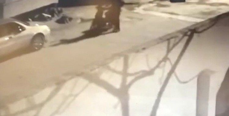 Park halindeki motosiklet çalındı
