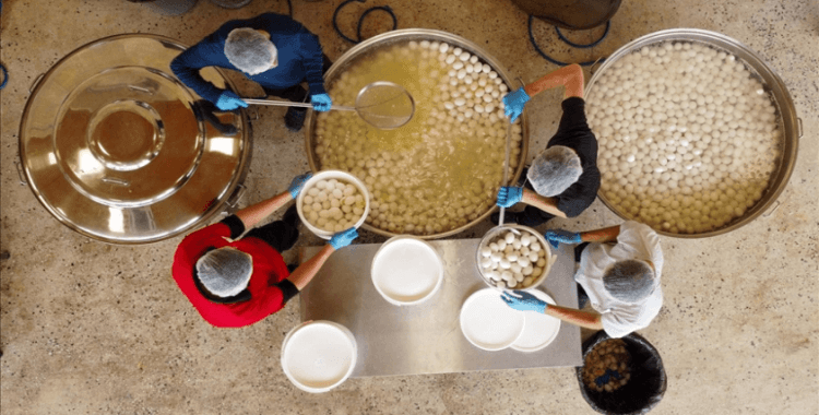 Türk Kızılayın deprem bölgesindeki yardımları ramazan ayında da sürüyor