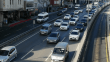 İstanbul'un bazı bölgelerinde haftanın ilk iş gününde trafik yoğunluğu yaşanıyor