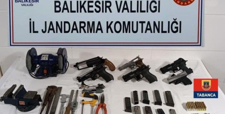 Jandarmadan kaçak silah imalatına operasyon
