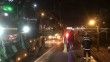 Bakırköy’de kontrolden çıkan araç metro yoluna uçtu: 2 yaralı

