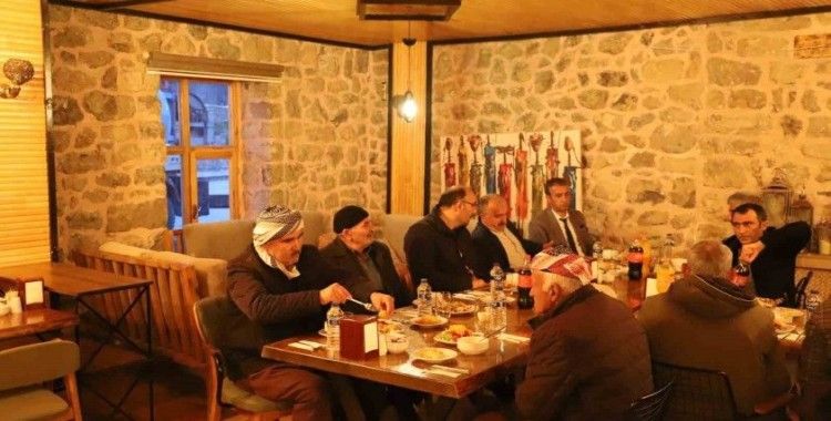 Başkan Ensar Dündar şehit aileleriyle iftarda buluştu
