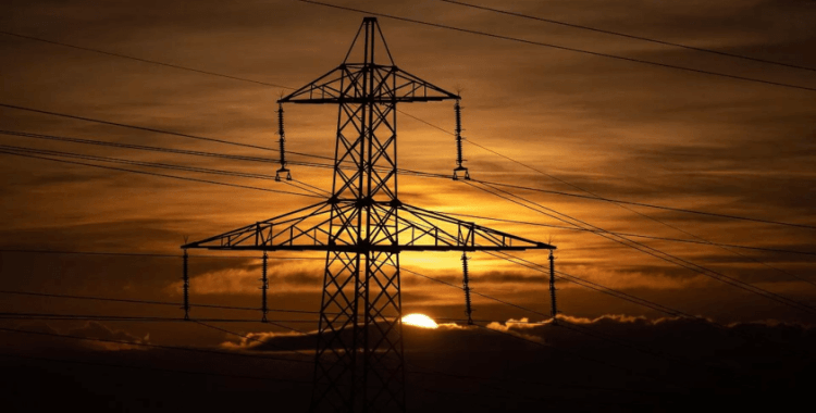 Japonya'da elektrik şirketlerine 'tekelleştikleri' için rekor ceza: 'Halkın güvenini kaybettik'