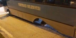 Elazığ’da yolcu dolu otobüsün arka tekeri fırladı

