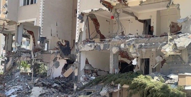 Adıyaman'da 8 bine yakın ağır hasarlı yapının yıkımına başlanacak