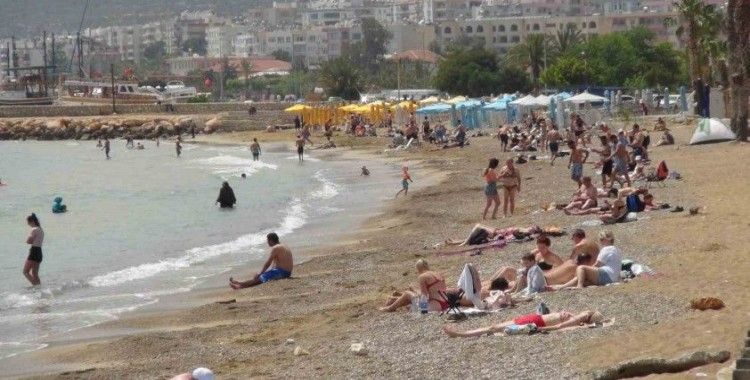 Mersin’de oyunu kullanan vatandaşlar sahillere akın etti
