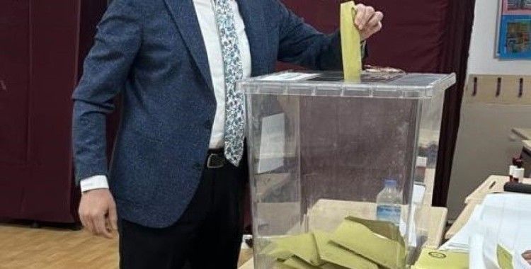 Mustafa Altuğ Atalay oyunu kullandı
