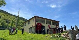 Şehidin şehadet haberi baba ocağına ulaştı
