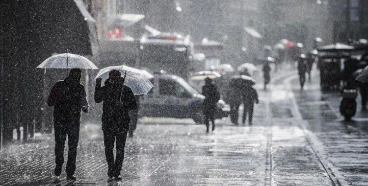 Meteorolojiden batı bölgeleri için gök gürültülü sağanak uyarısı