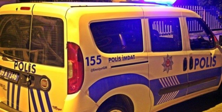 Otel odasında ölü bulundu