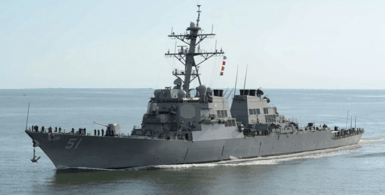 Türk Dışişleri'nden ABD'ye ait füze destroyerinin Limasol Limanı'nı ziyaret etmesine tepki