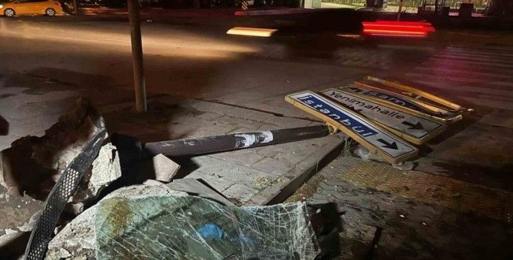 Ankara’da iki otomobil çarpıştı: 1 ölü, 1 yaralı
