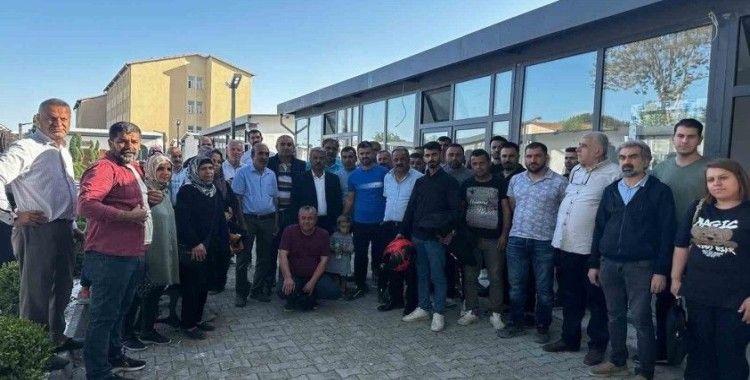 Adıyaman’da kurulan Balıkesir Çarşısı’ndaki dükkanlar depremzedelere teslim edildi
