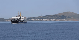 Gökçeada ve Bozcaada feribot hatlarına 19 Mayıs'ta 30 ek sefer konuldu