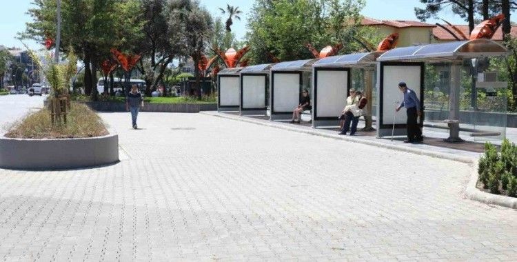 Marmaris’te merkez durak noktasına estetik dokunuş

