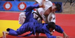 Judo Yıldızlar Türkiye Şampiyonası, Sivas’ta başladı