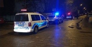 Alacak verecek kavgasında bıçaklanan kişi ağır yaralandı
