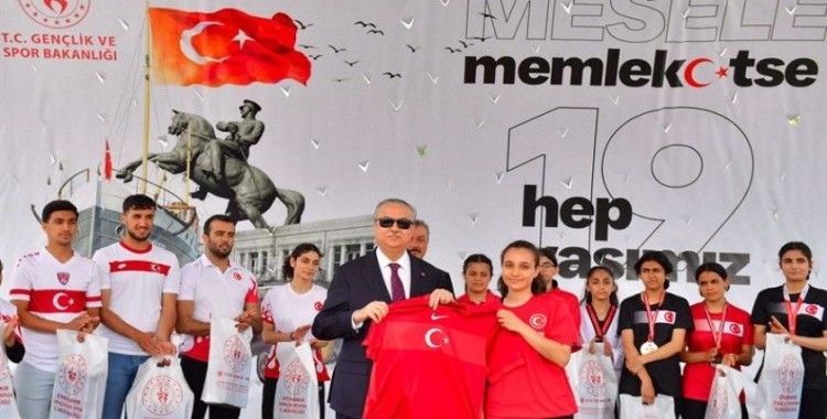 Diyarbakır'da 19 Mayıs Coşkusu