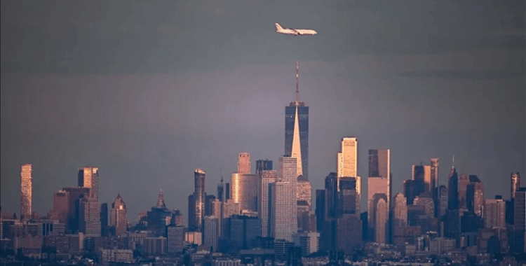 New York şehri, gökdelenlerin ağırlığı nedeniyle her yıl 1 ila 2 milimetre çöküyor