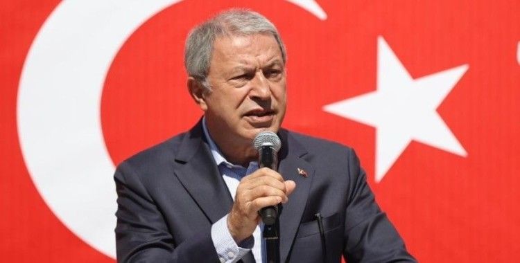 Milli Savunma Bakanı Akar: 'Türkiye sınırında çekildiği iddia edilen görüntüler gerçeği yansıtmıyor'