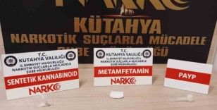 Kütahya’da şüpheli 2 şahsın üzerinde uyuşturucu bulundu
