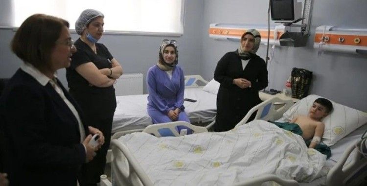 Diyarbakır'da açılan ünitede ileri derece cerrahi gerektiren diş tedavileri yapılıyor