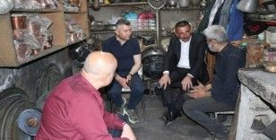 Siirt Valisi Hacıbektaşoğlu, esnaf ve vatandaşların taleplerini dinledi
