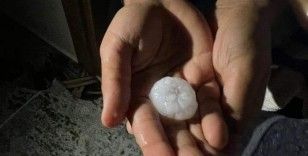 Ceylanpınar’da dolu hayatı felç etti
