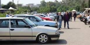 2. el oto pazarında yaprak kıpırdamadı
