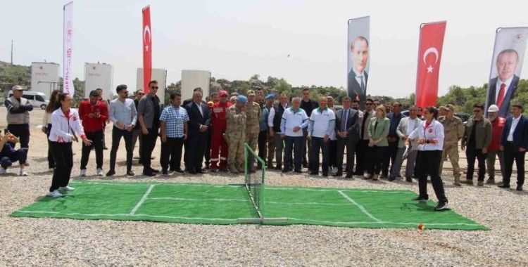 Gabar Dağı ’roket’ sesi yerine ’raket’ sesiyle yankılandı
