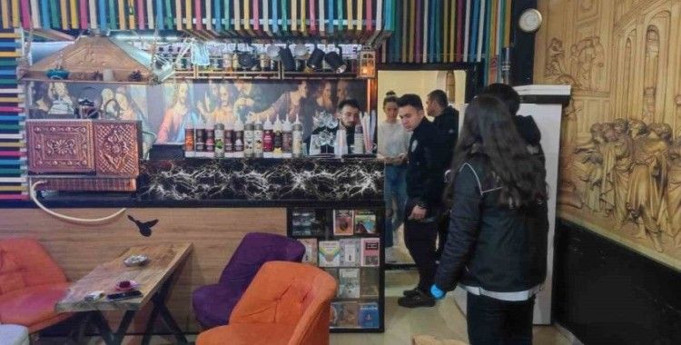 Gediz’de eğlence mekanlarında uyuşturucu denetimi
