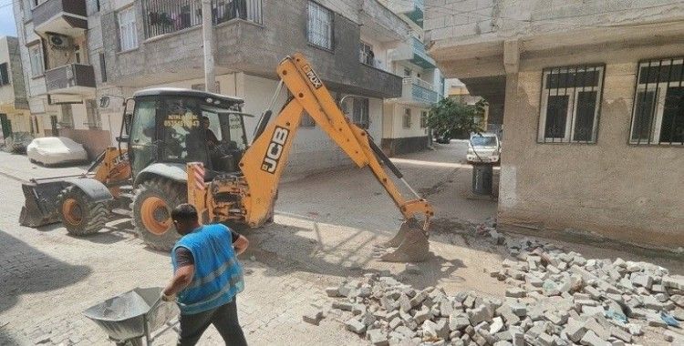 Doğalgazın ulaştırıldığı Eyyübiye’nin sokakları yenileniyor
