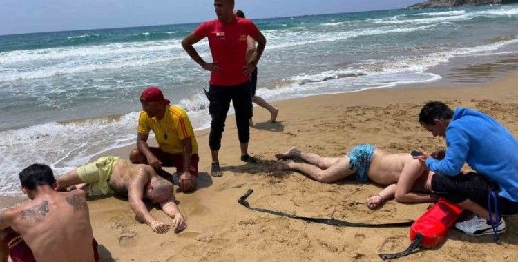 Uyarıları dinlemeyen tatilciler ölümden döndü
