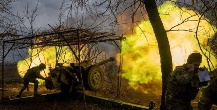 AB ülkeleri son bir ayda Ukrayna'ya 220 bin top mermisi ve 1300 füze sağladı