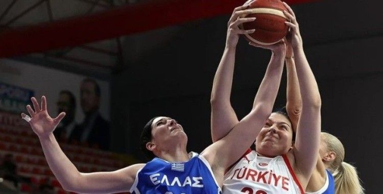 Türkiye, potada hazırlık maçında Yunanistan'ı farklı yendi